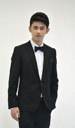 曹金华 包装与印刷设计负责人